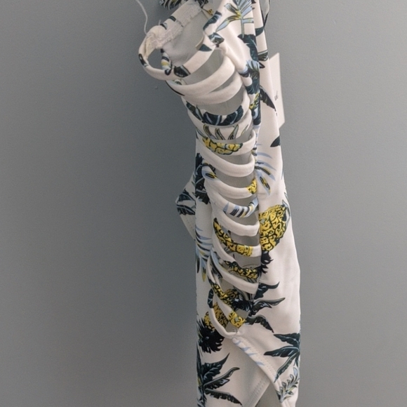 Revamped pineapple one piece bathing suit - Picture 3 of 3